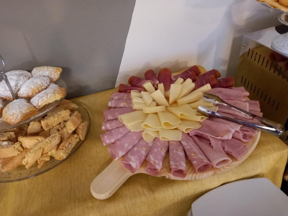 B&B Le Scalette B&B San Marco Abbadia San Salvator Bagian luar foto